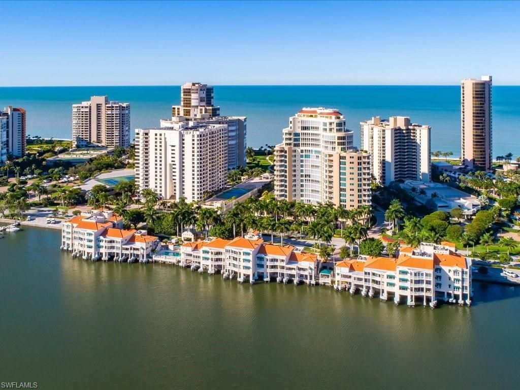 4500 Gulf Shore Blvd N, Unit 1-311, Naples, FL 34103 Photo