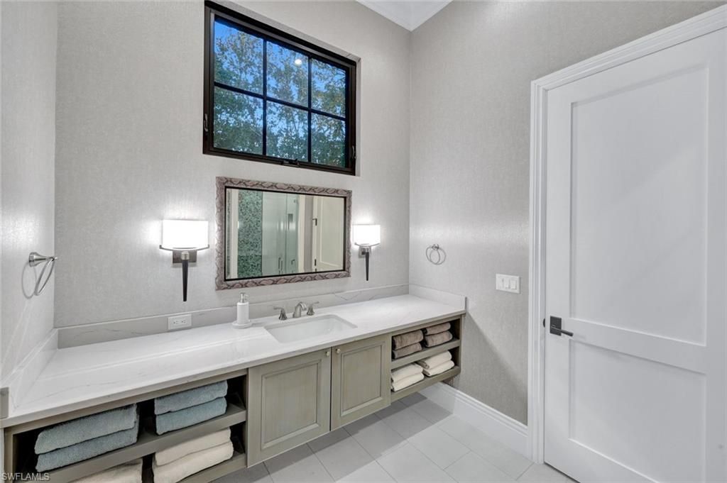 16725 Prato Way, Naples, FL 34110 Photo