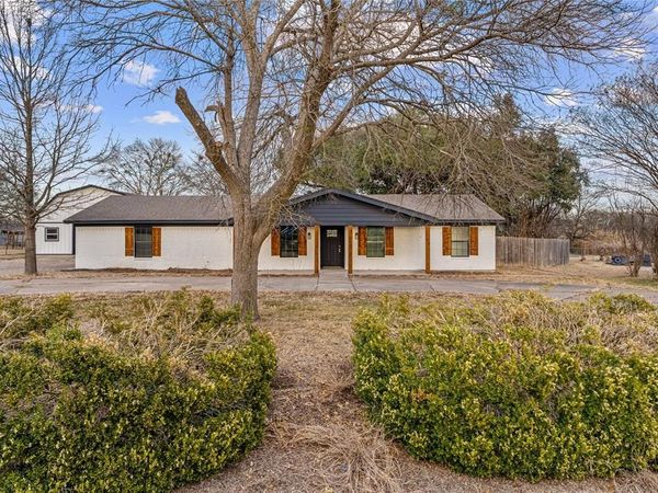 903 S Old Temple Road, Lorena, TX 76655