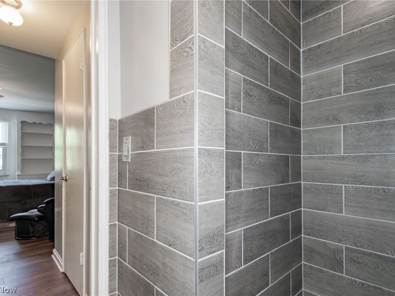 13800 Fairhill Road, Unit 419, Cleveland, OH 44120 Photo 18