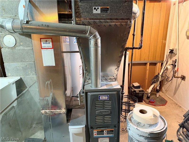 138 East Cedar Street, Jefferson, OH 44047 Photo 32