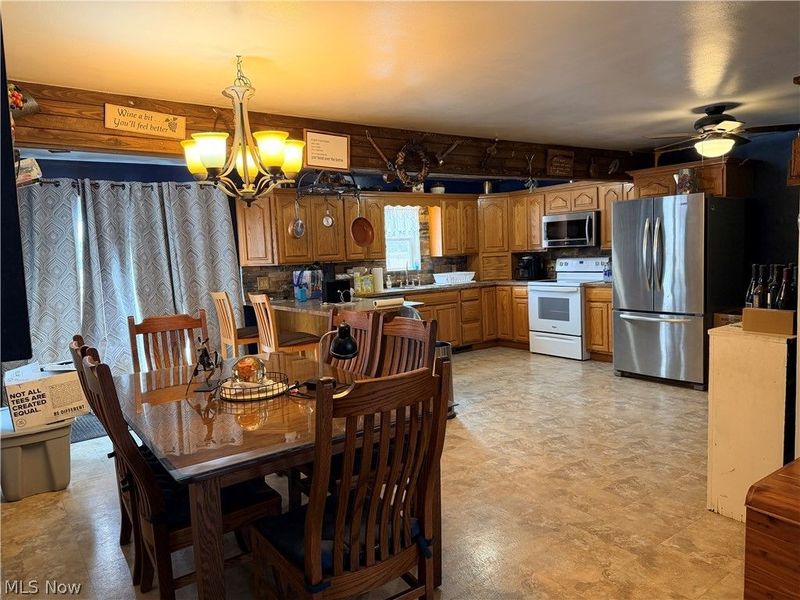 138 East Cedar Street, Jefferson, OH 44047 Photo 9