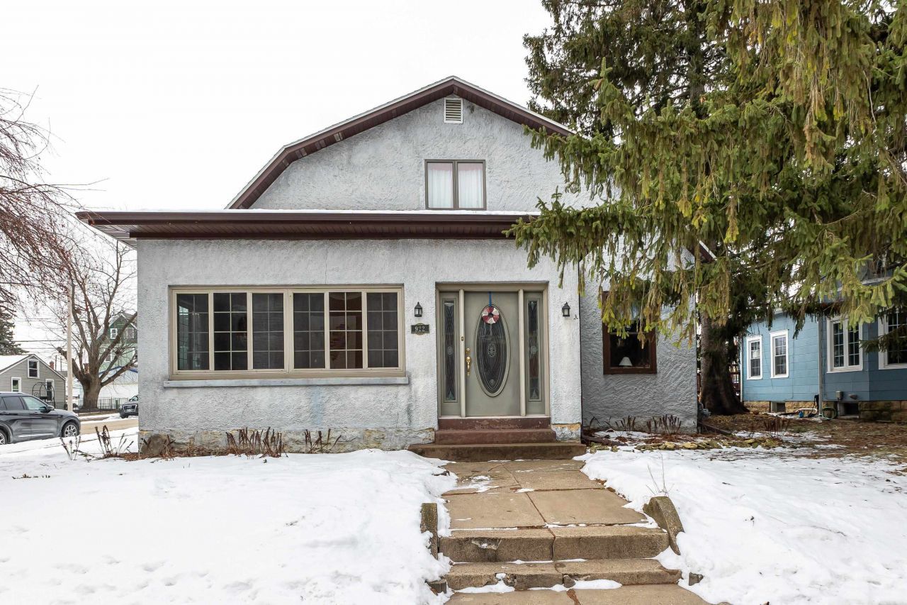 922 Lincoln Avenue, Dubuque, IA 52001 Main Photo