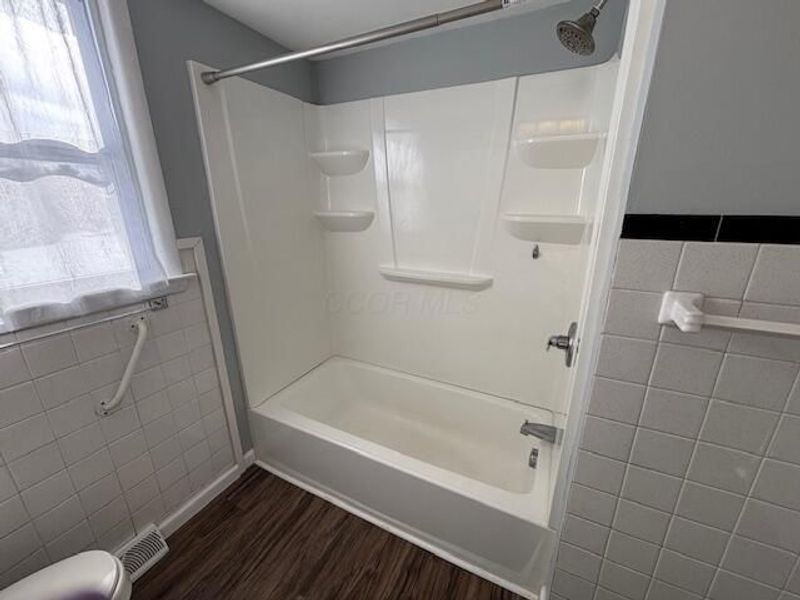 105 Clark Avenue, Heath, OH 43056 Photo 13