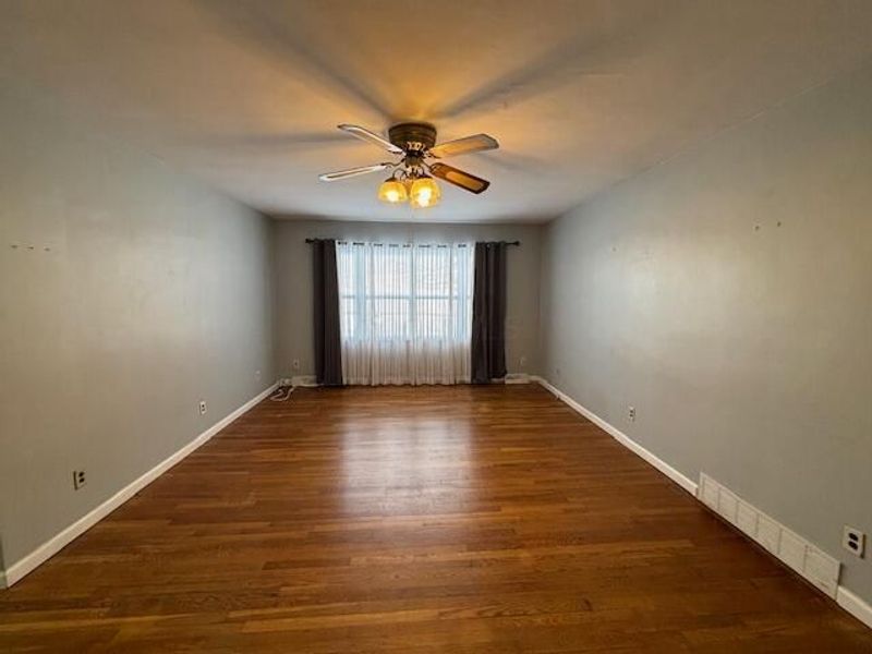 105 Clark Avenue, Heath, OH 43056 Photo 8