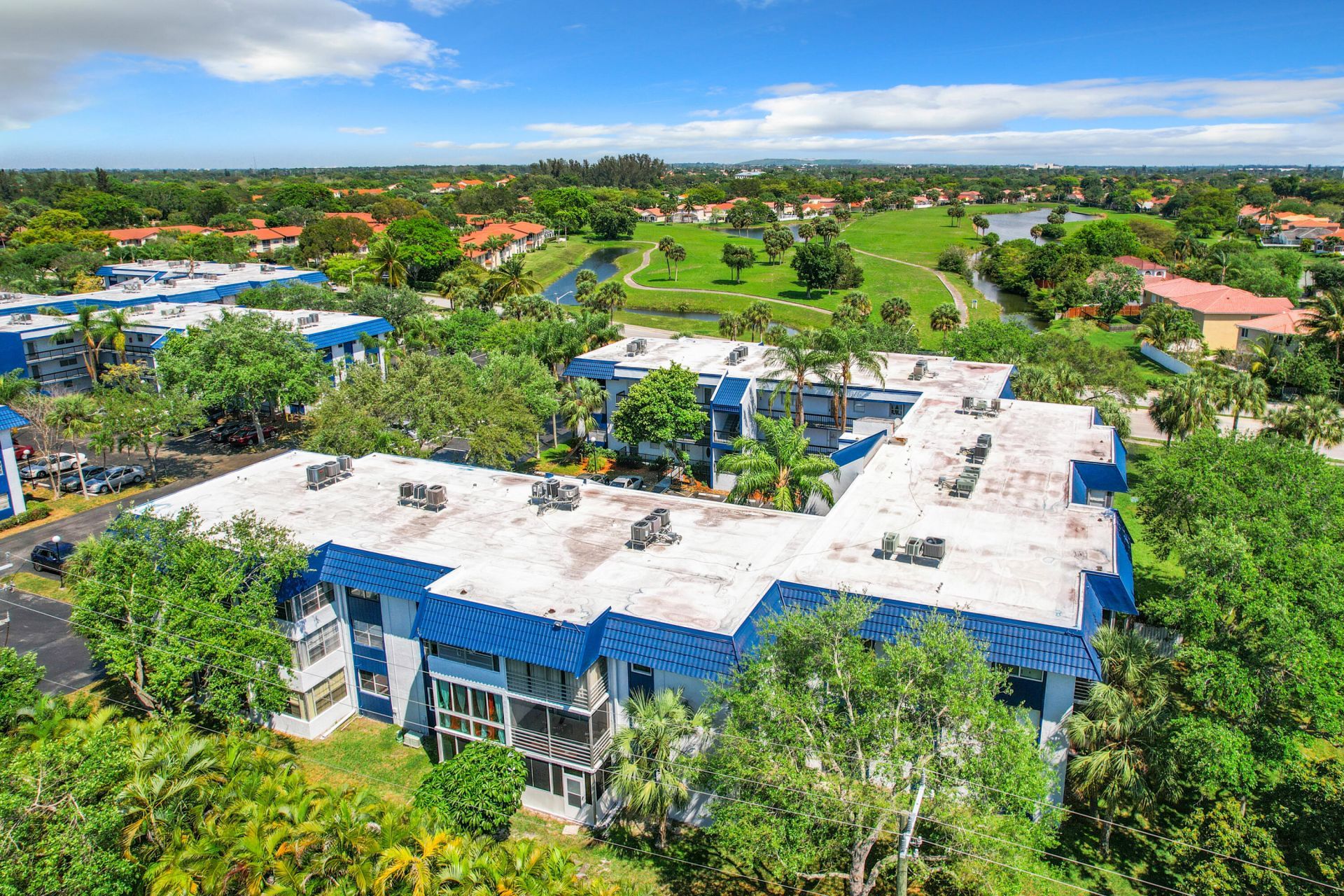 3060 Holiday Springs Boulevard, Unit 312, Margate, FL 33065 Photo