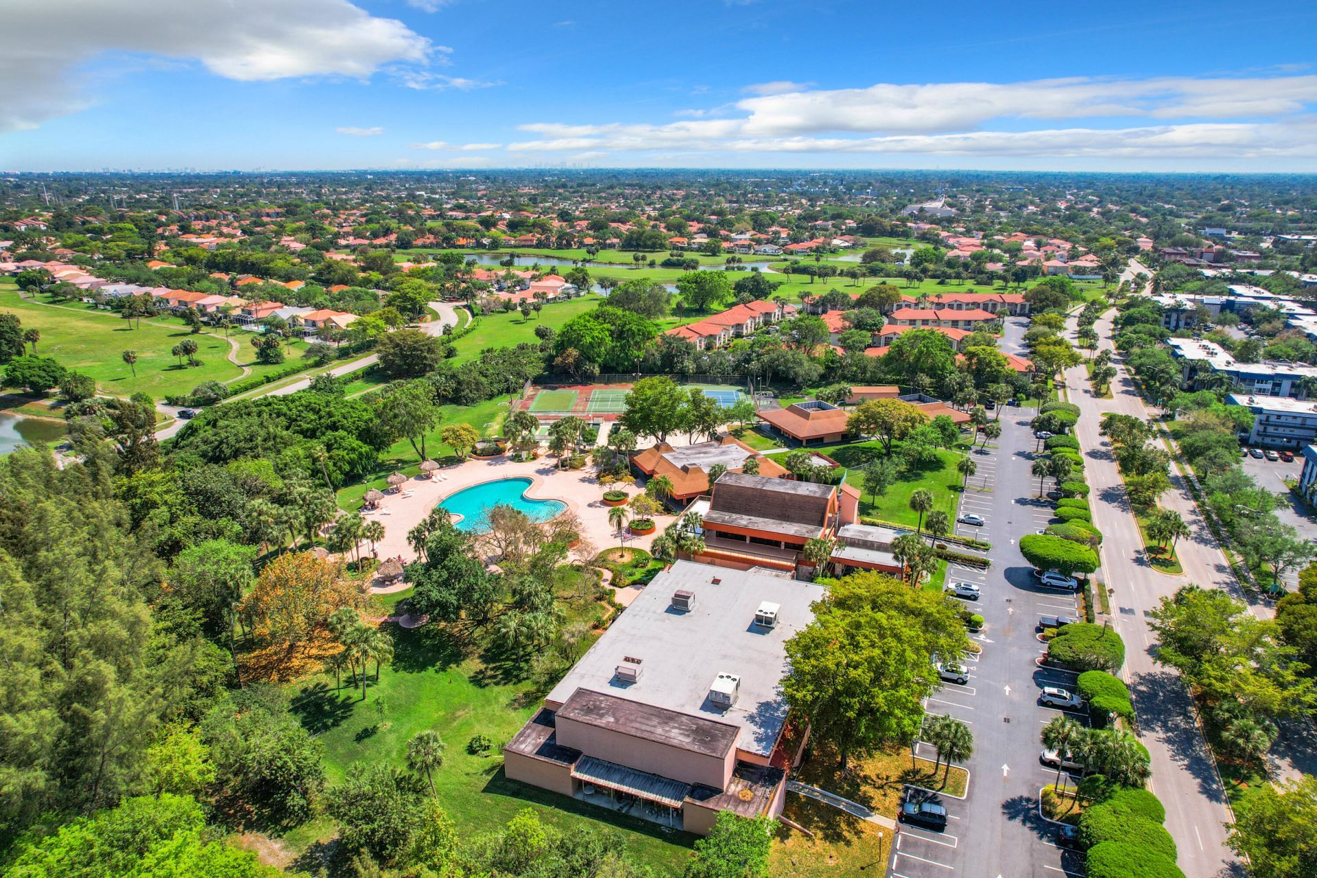 3060 Holiday Springs Boulevard, Unit 312, Margate, FL 33065 Photo