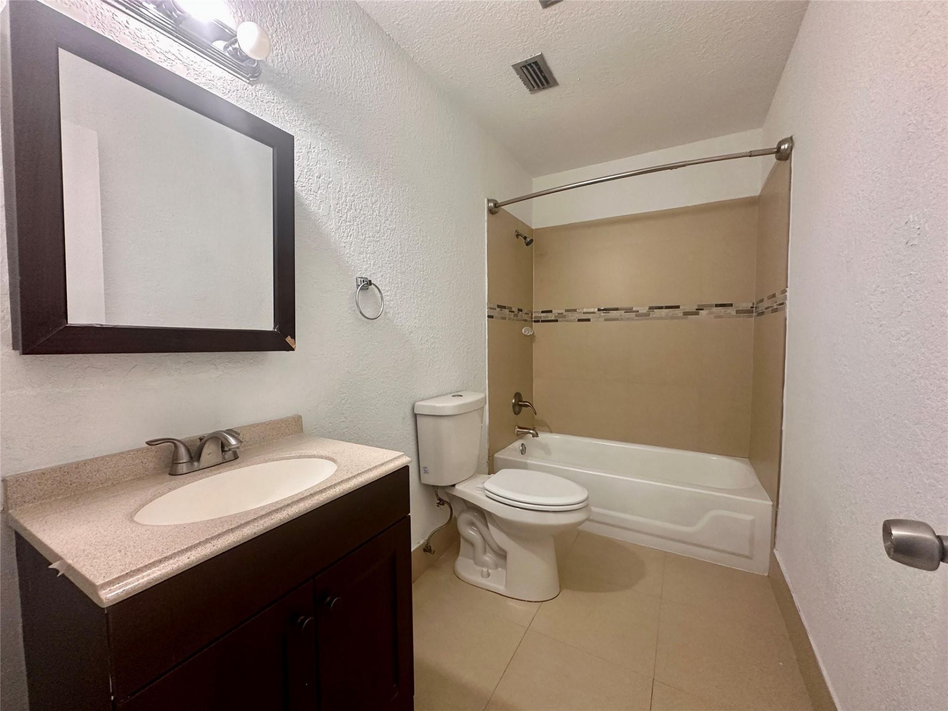 2580 Coral Springs Drive, Coral Springs, FL 33065 Photo