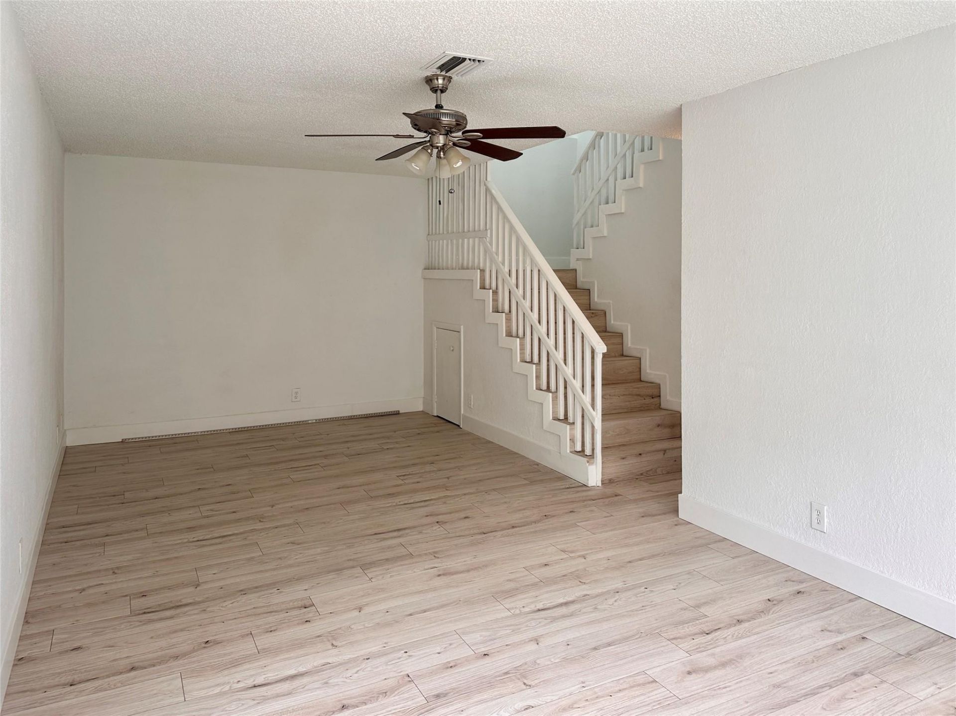 2580 Coral Springs Drive, Coral Springs, FL 33065 Photo