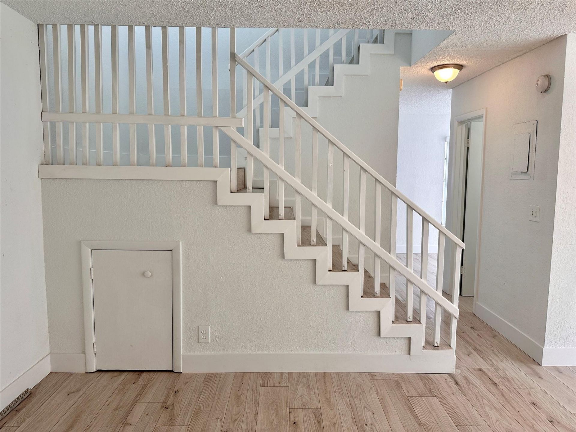 2580 Coral Springs Drive, Coral Springs, FL 33065 Photo