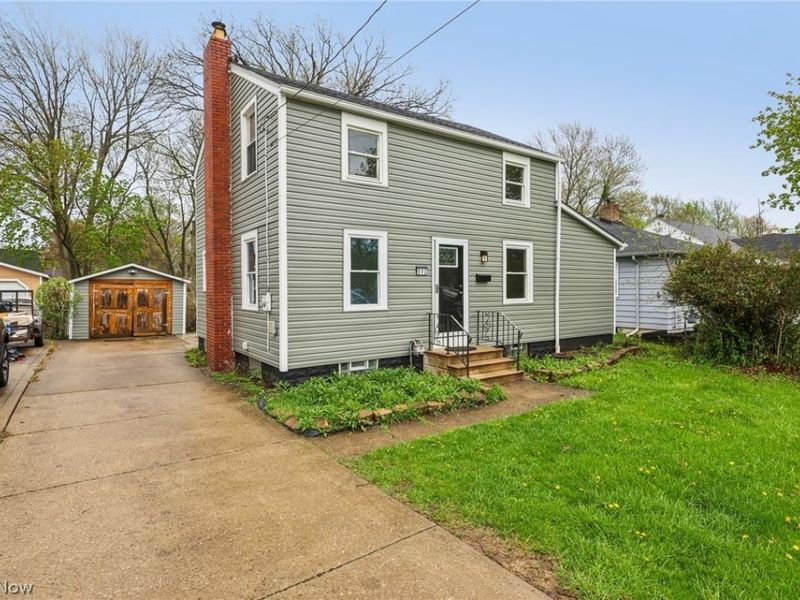 513 Gulf Road, Elyria, OH 44035 Photo 3
