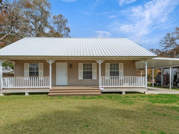 101 Landry Drive, Abbeville, LA 70510