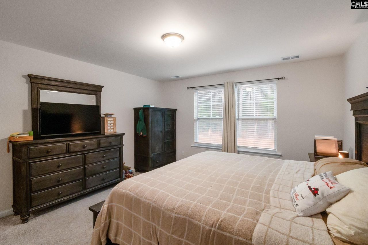 205 Carriagebrook Circle Photo 15