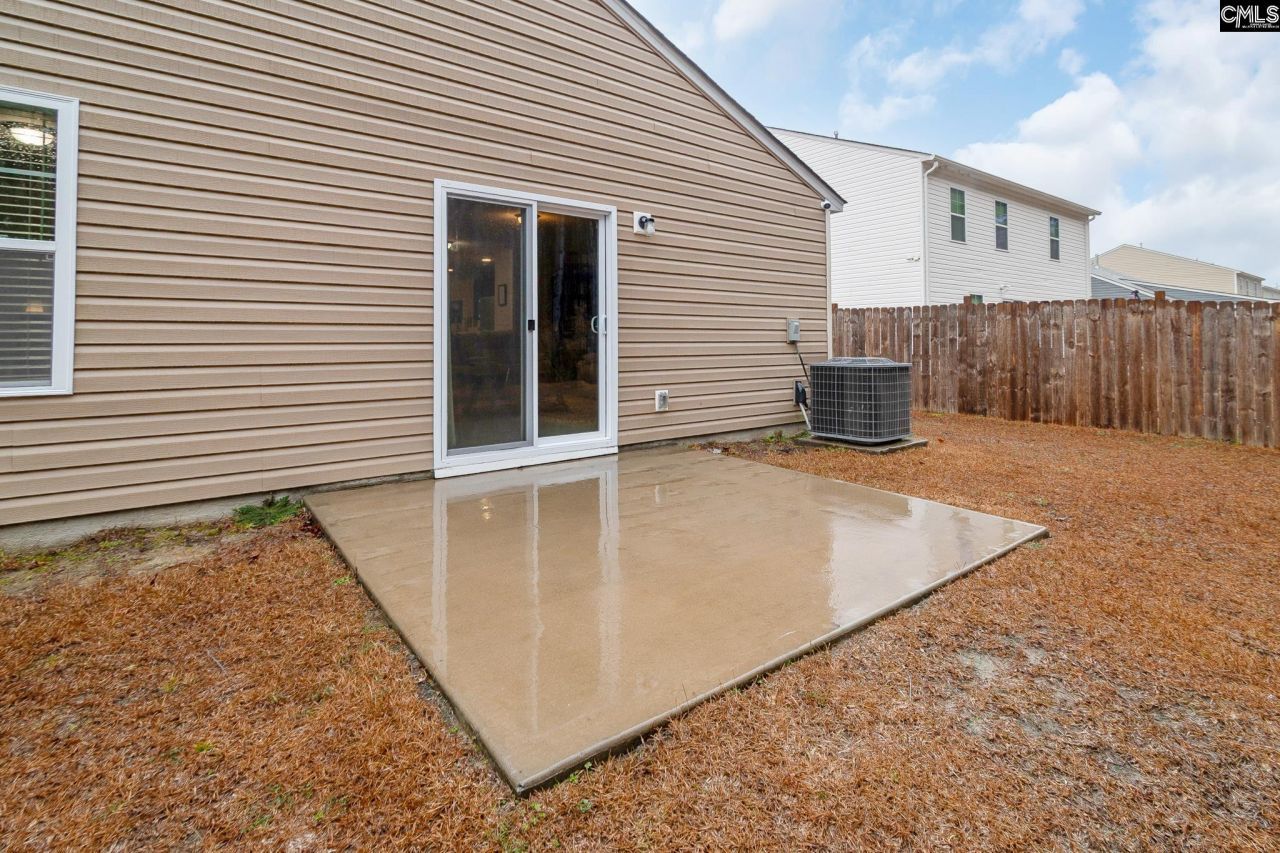 205 Carriagebrook Circle Photo 27