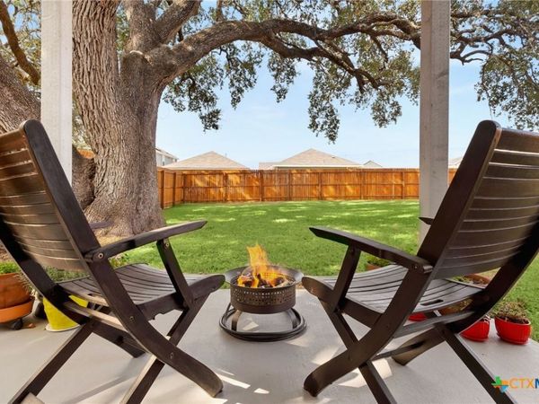 175 Honey Oak Lane, New Braunfels, TX 78130