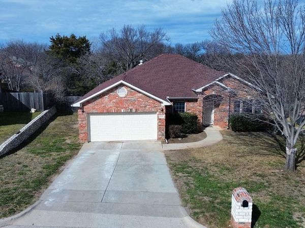 2222 Creek Side Drive, Weatherford, TX 76087