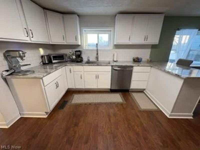 3915 Orchardview Drive SE, East Canton, OH 44730 Photo 15