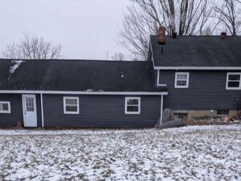 3915 Orchardview Drive SE, East Canton, OH 44730 Photo 4