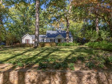 519 Dogwood Drive, Chapel Hill, NC 27516