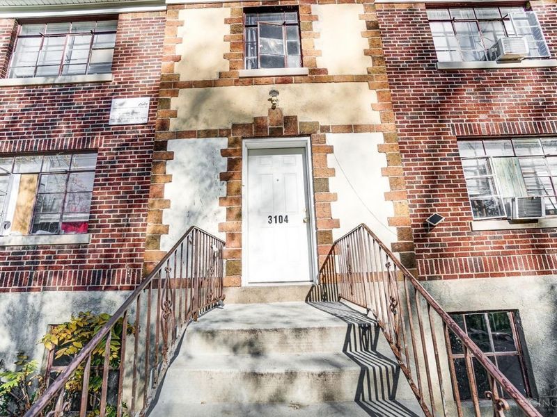 3104 Gobel Avenue, Cincinnati, OH 45211 Photo 3