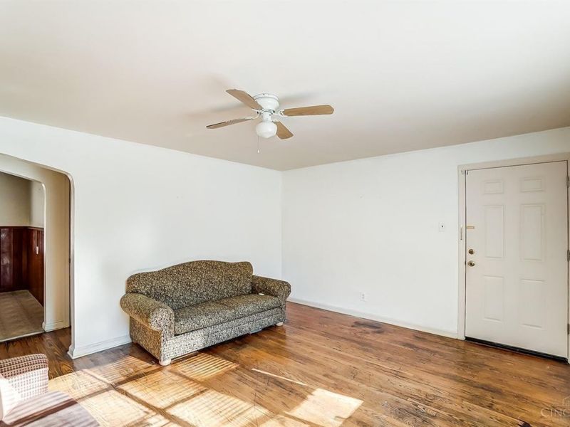 3104 Gobel Avenue, Cincinnati, OH 45211 Photo 5