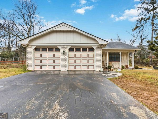 1677 Ridgeview Drive NW, Conyers, GA 30012