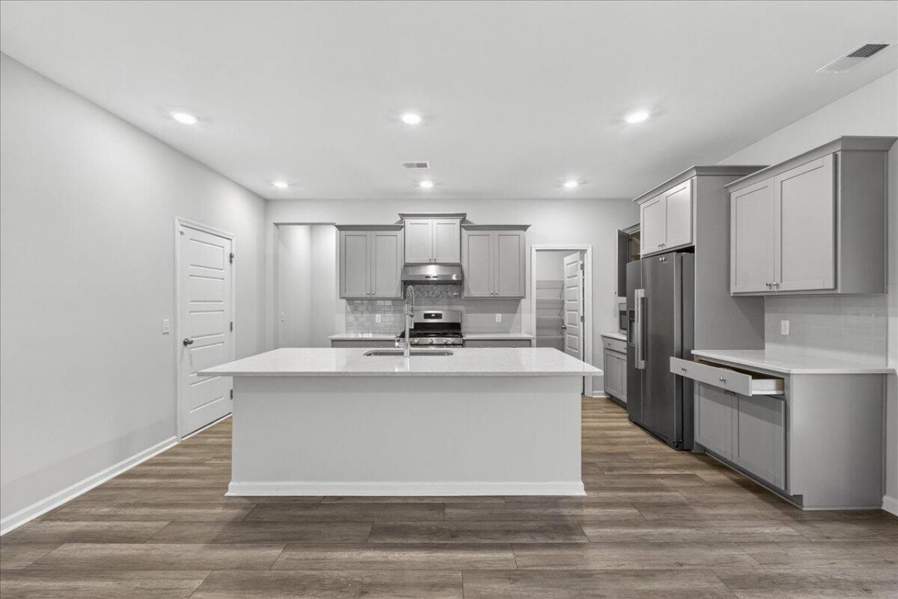 221 Cypress Preserve Boulevard Photo 11