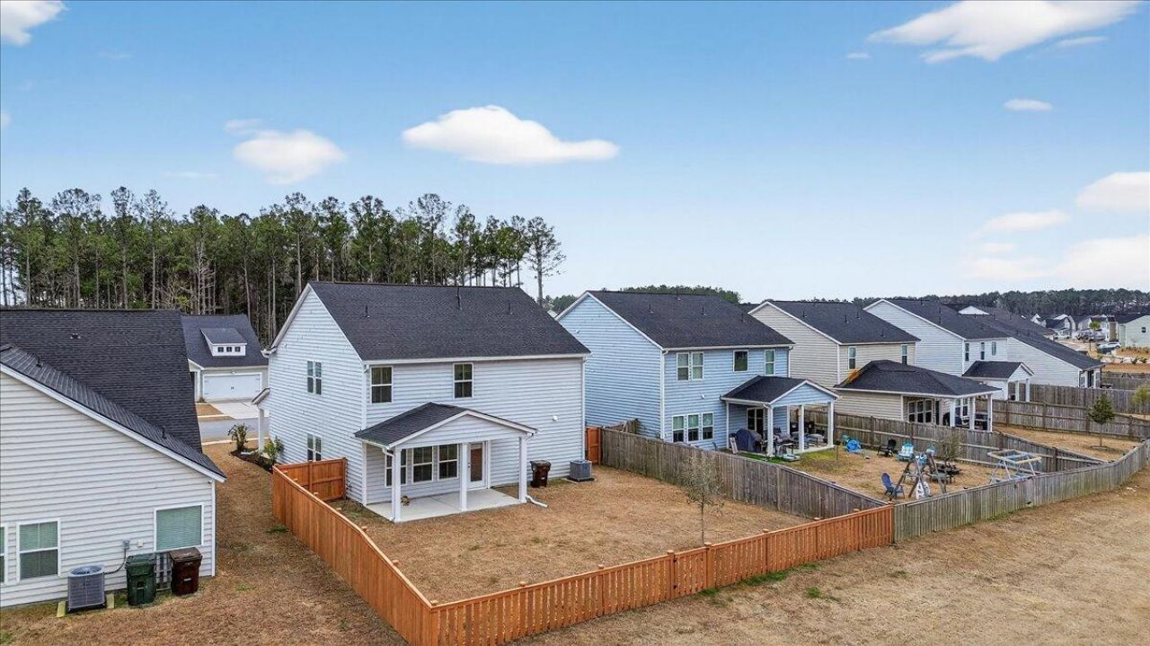 221 Cypress Preserve Boulevard Photo 33