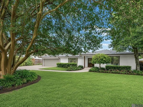3055 Torrance Dr, Baton Rouge, LA 70809