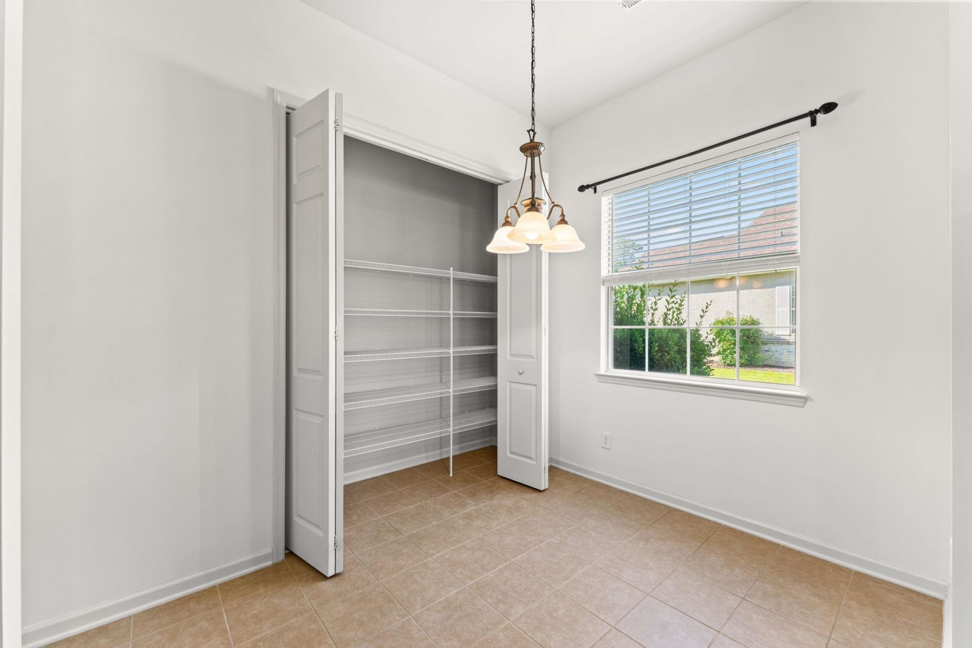 1006 Nittany Ct. Photo 12