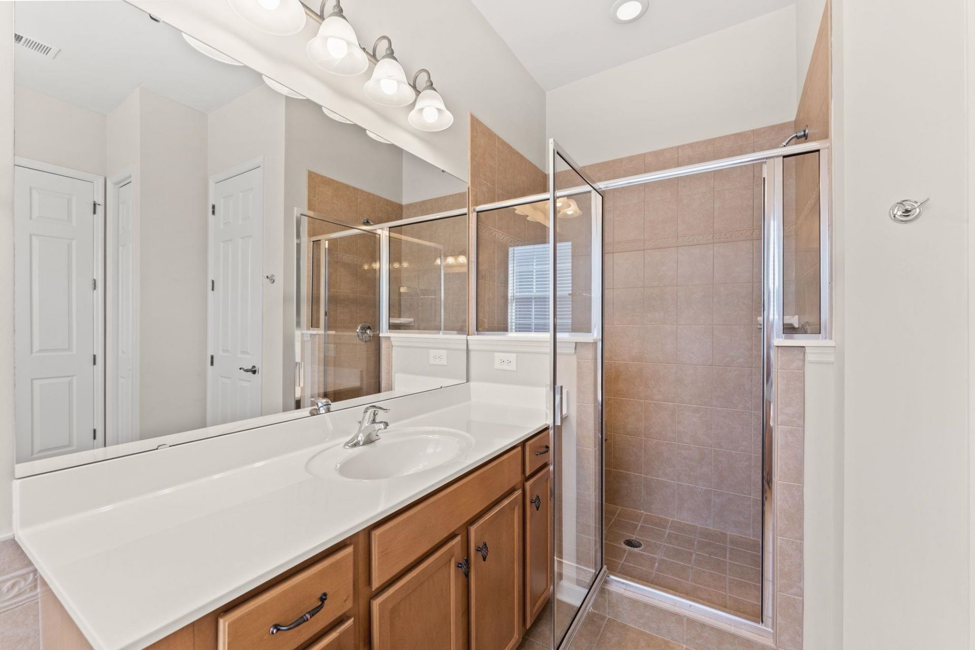 1006 Nittany Ct. Photo 18