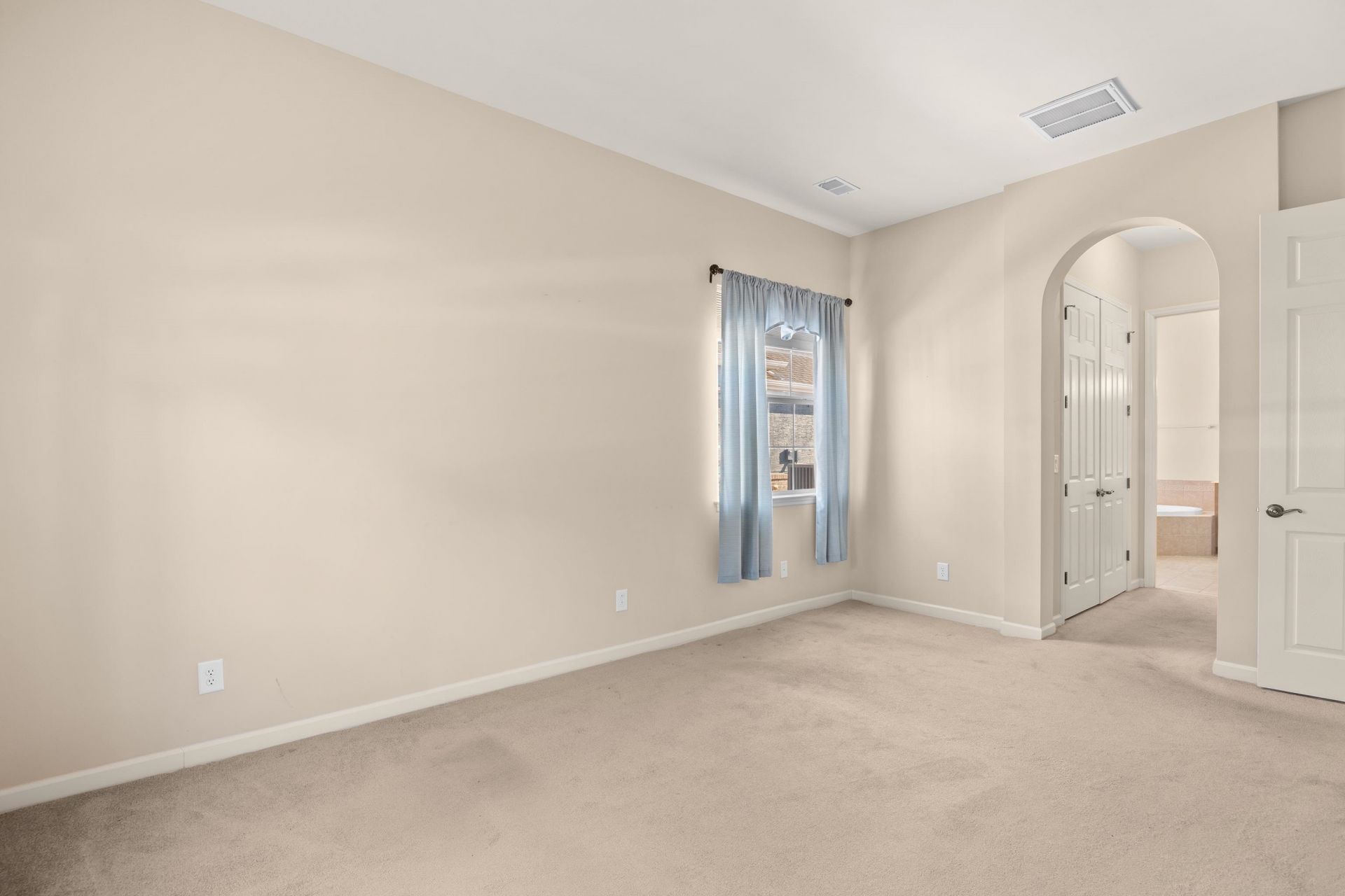 1006 Nittany Ct. Photo 26