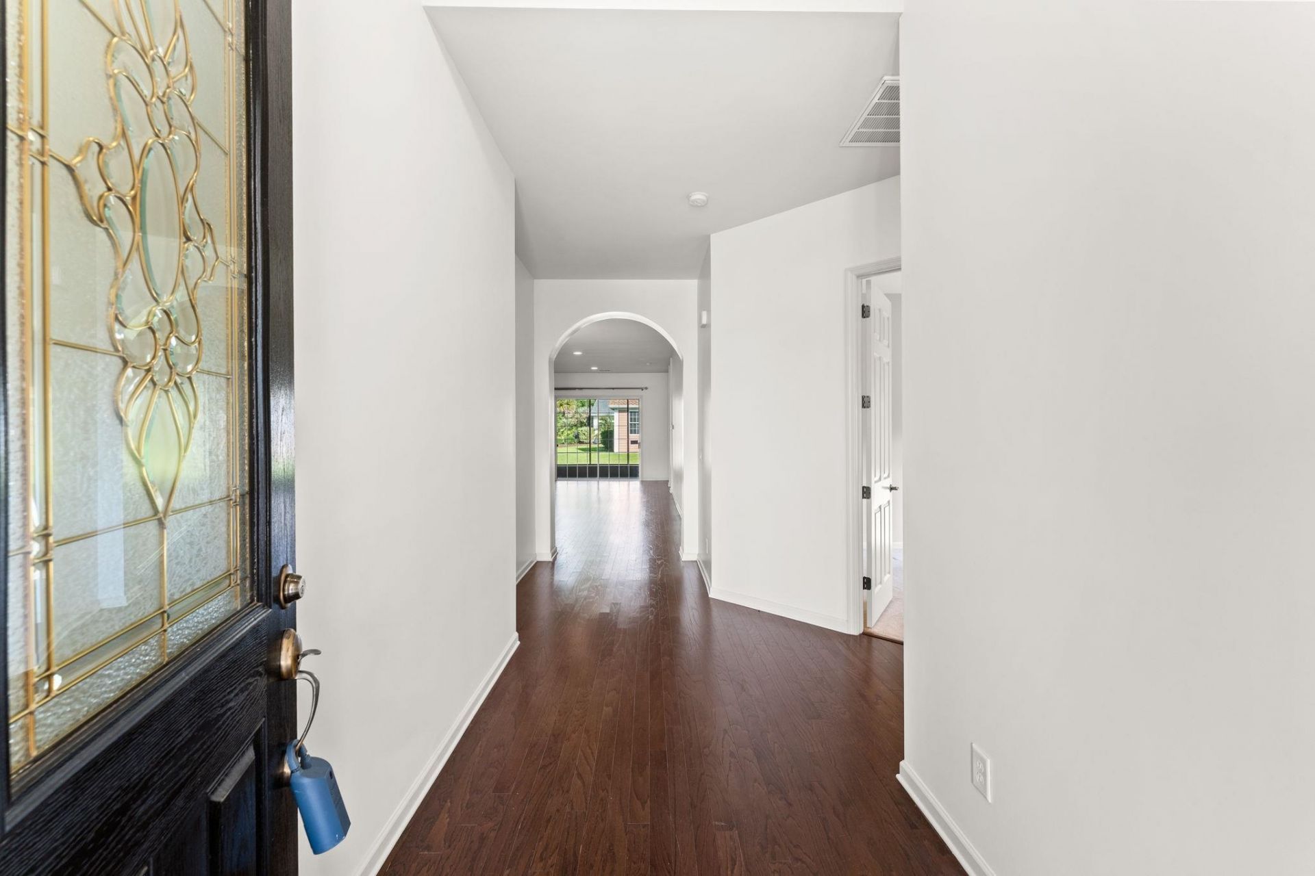 1006 Nittany Ct. Photo 4