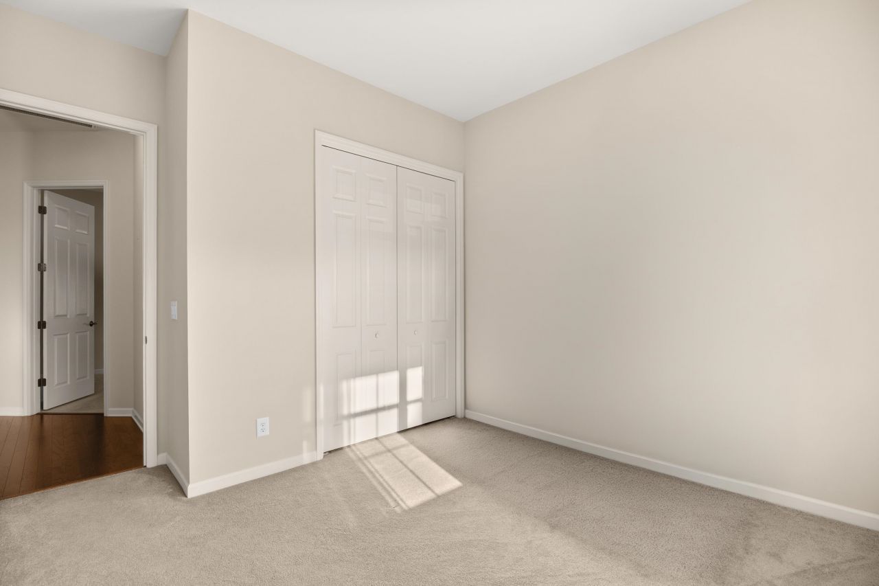 1006 Nittany Ct. Photo 5