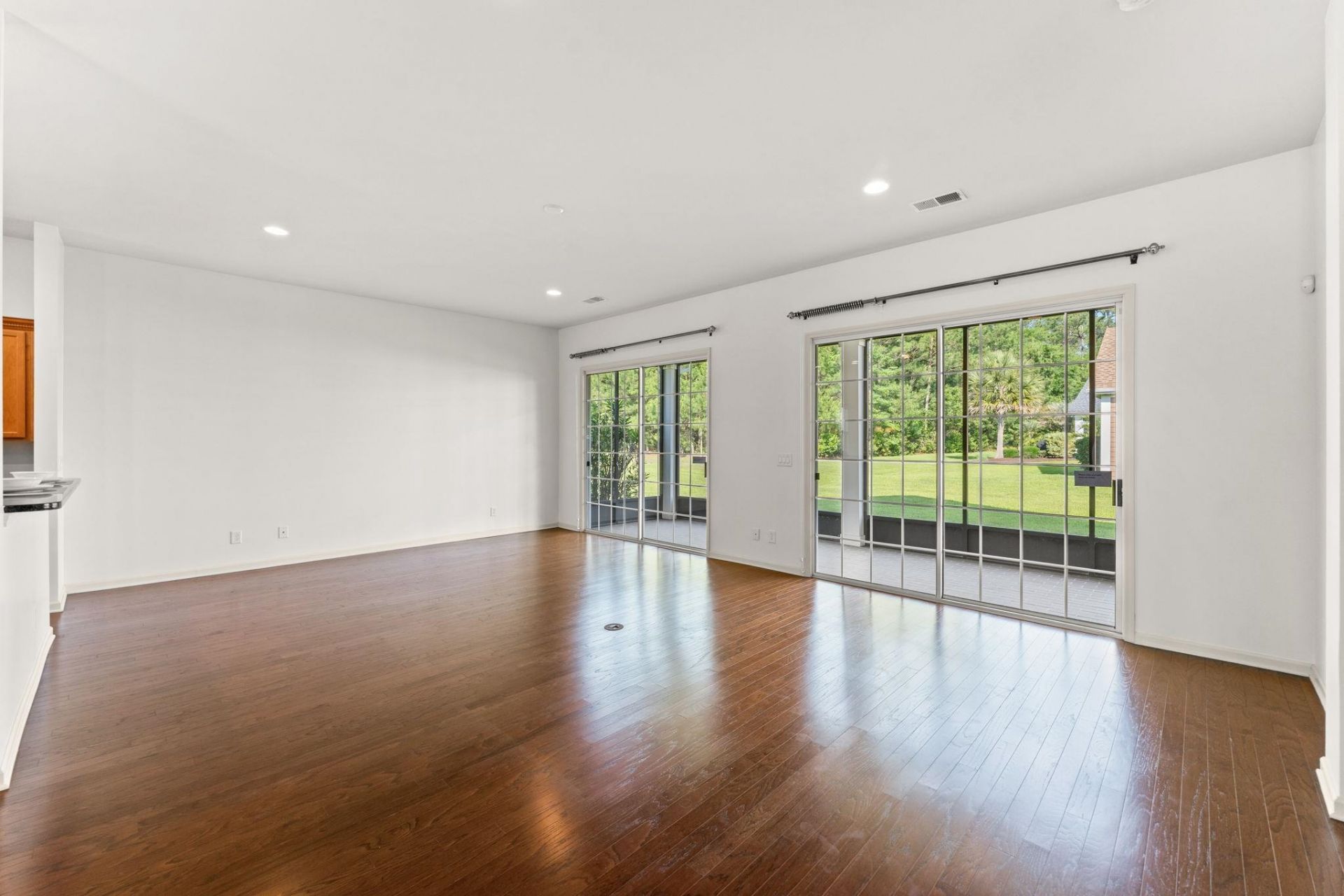 1006 Nittany Ct. Photo 6