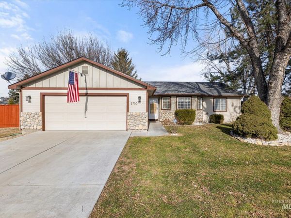 2700 E Iowa Ave, Nampa, ID 83686