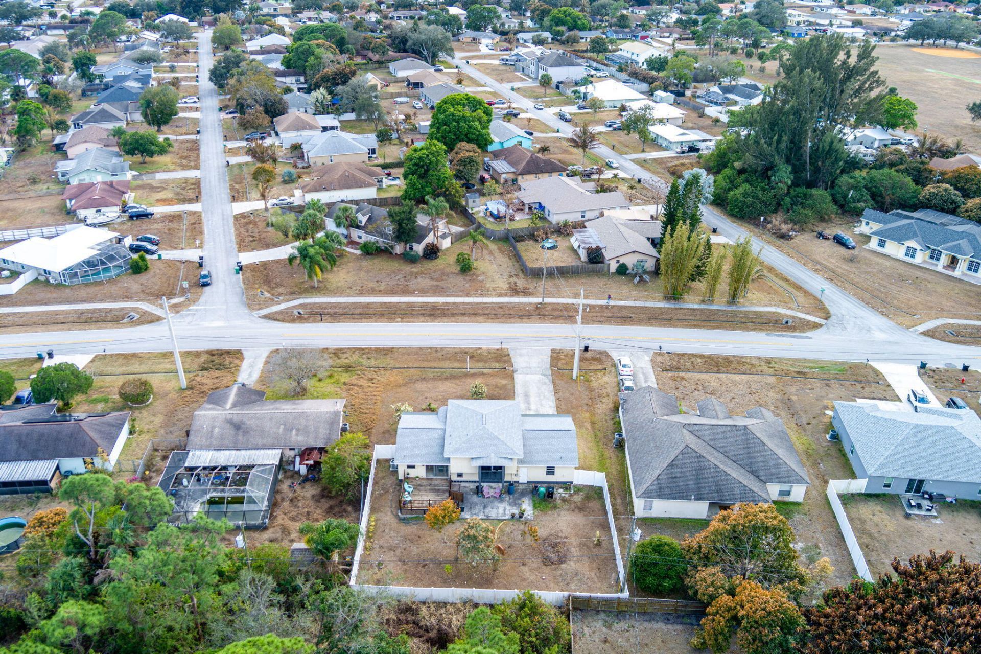 517 NW Floresta Drive, Port Saint Lucie, FL 34983 Photo