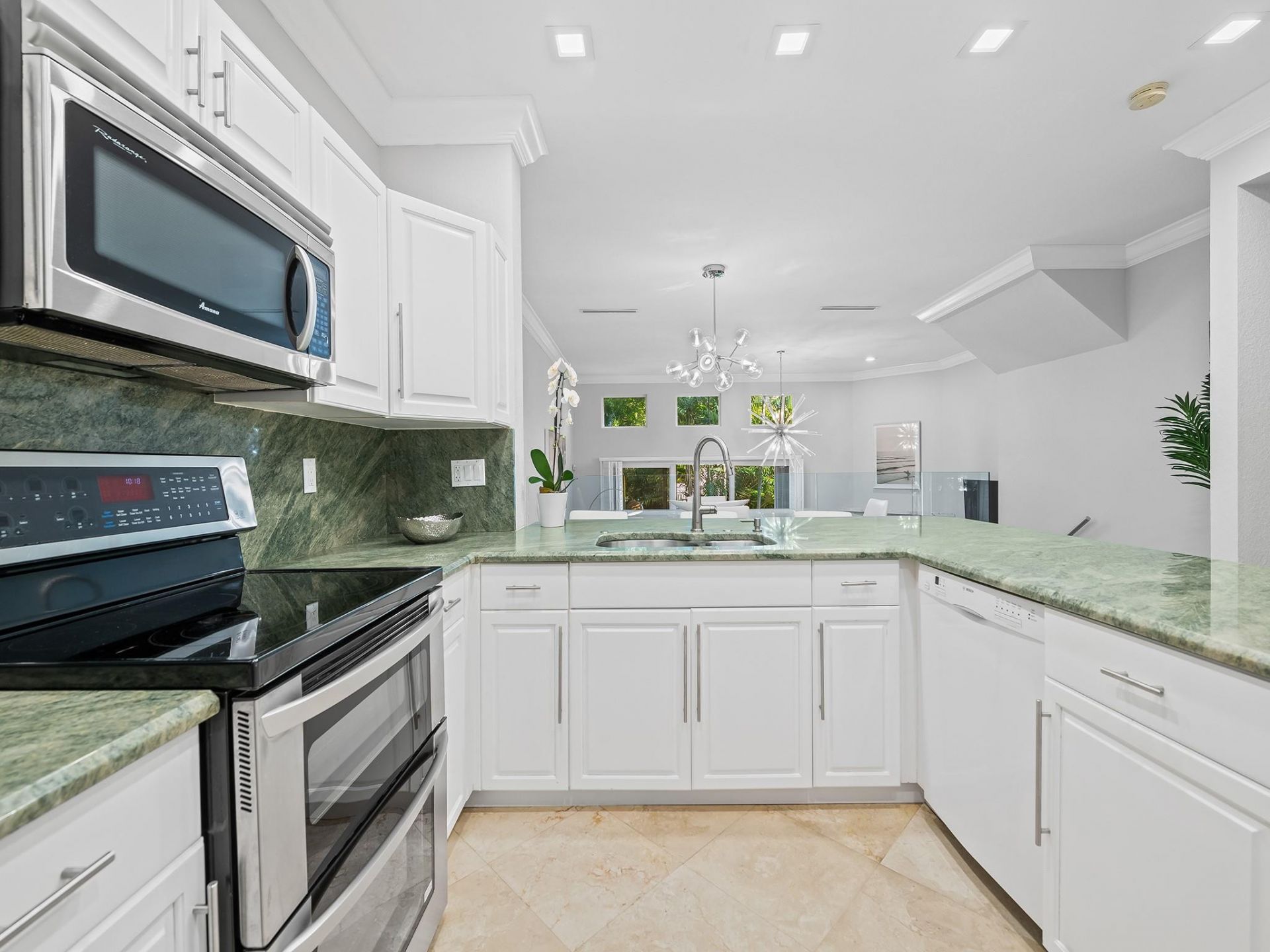 1705 E Las Olas Boulevard, Unit 3, Fort Lauderdale, FL 33301 Photo