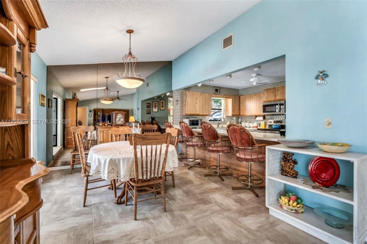 1128 W Rainwood Cir W, Palm Beach Gardens, FL 33410 Photo