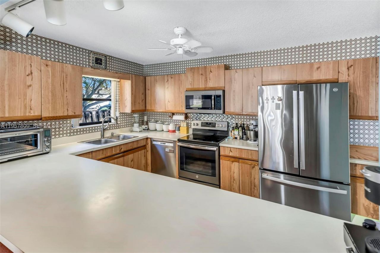 1128 W Rainwood Cir W, Palm Beach Gardens, FL 33410 Photo