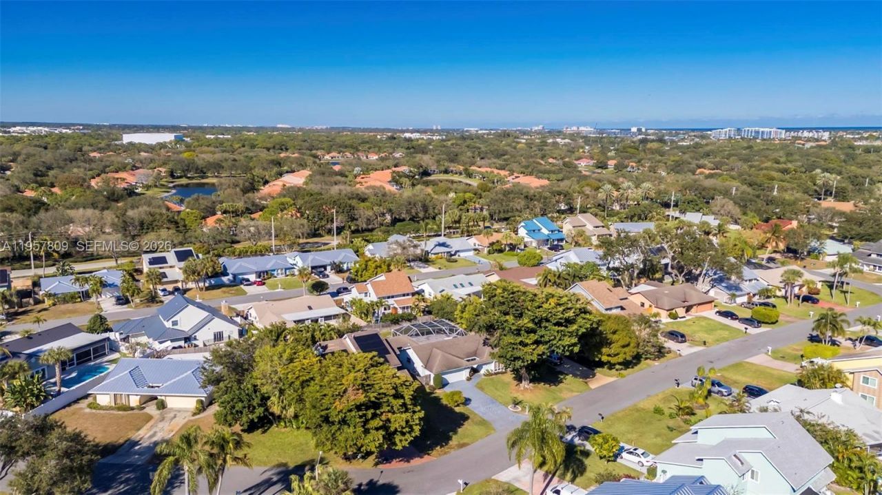 1128 W Rainwood Cir W, Palm Beach Gardens, FL 33410 Photo