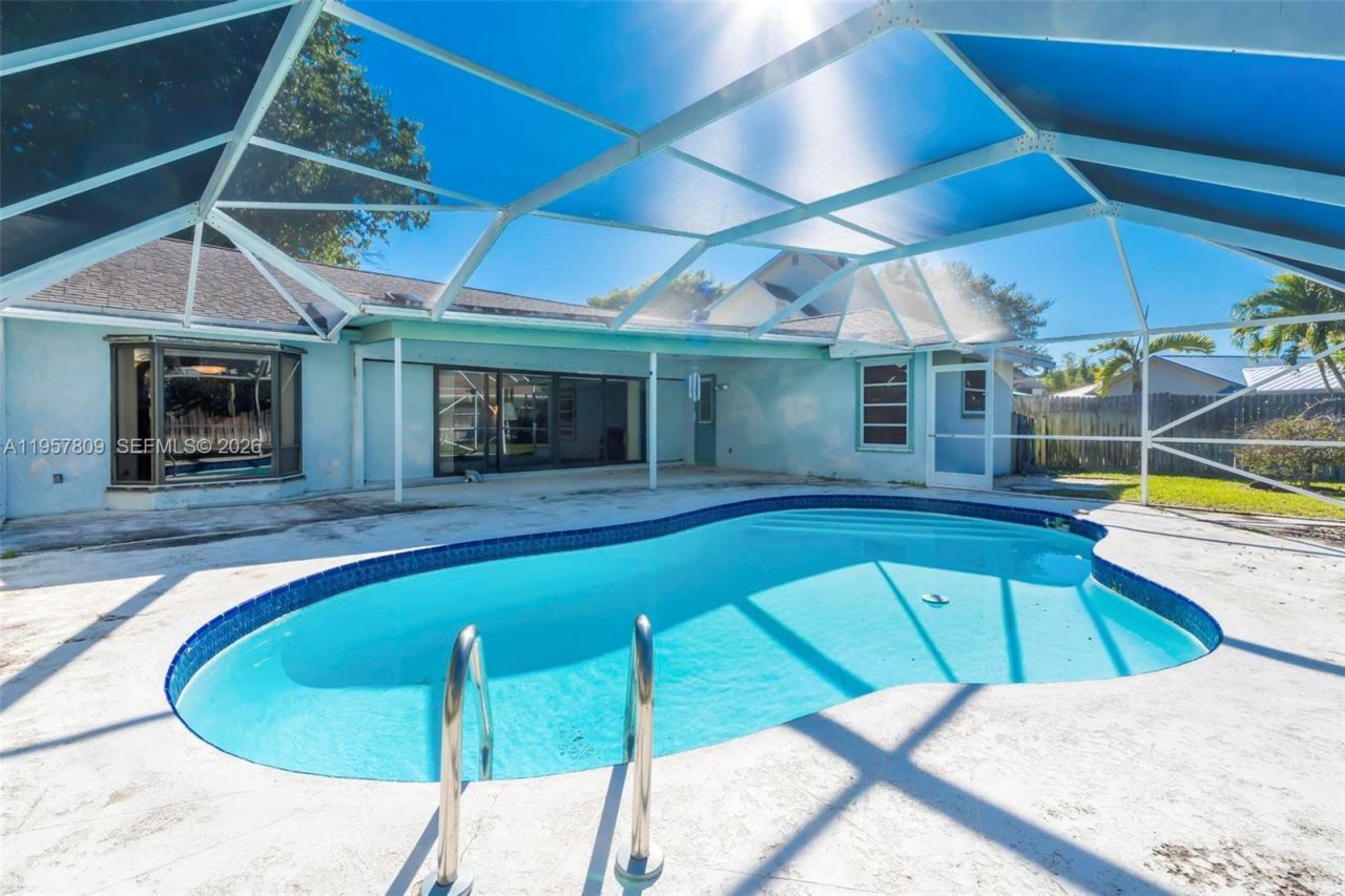 1128 W Rainwood Cir W, Palm Beach Gardens, FL 33410 Photo