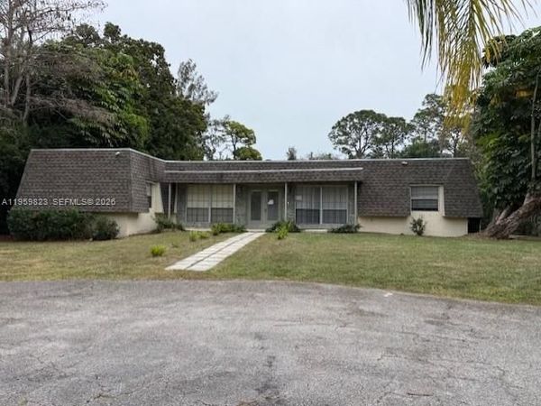 17602 Bridle Ln, Jupiter, FL 33478