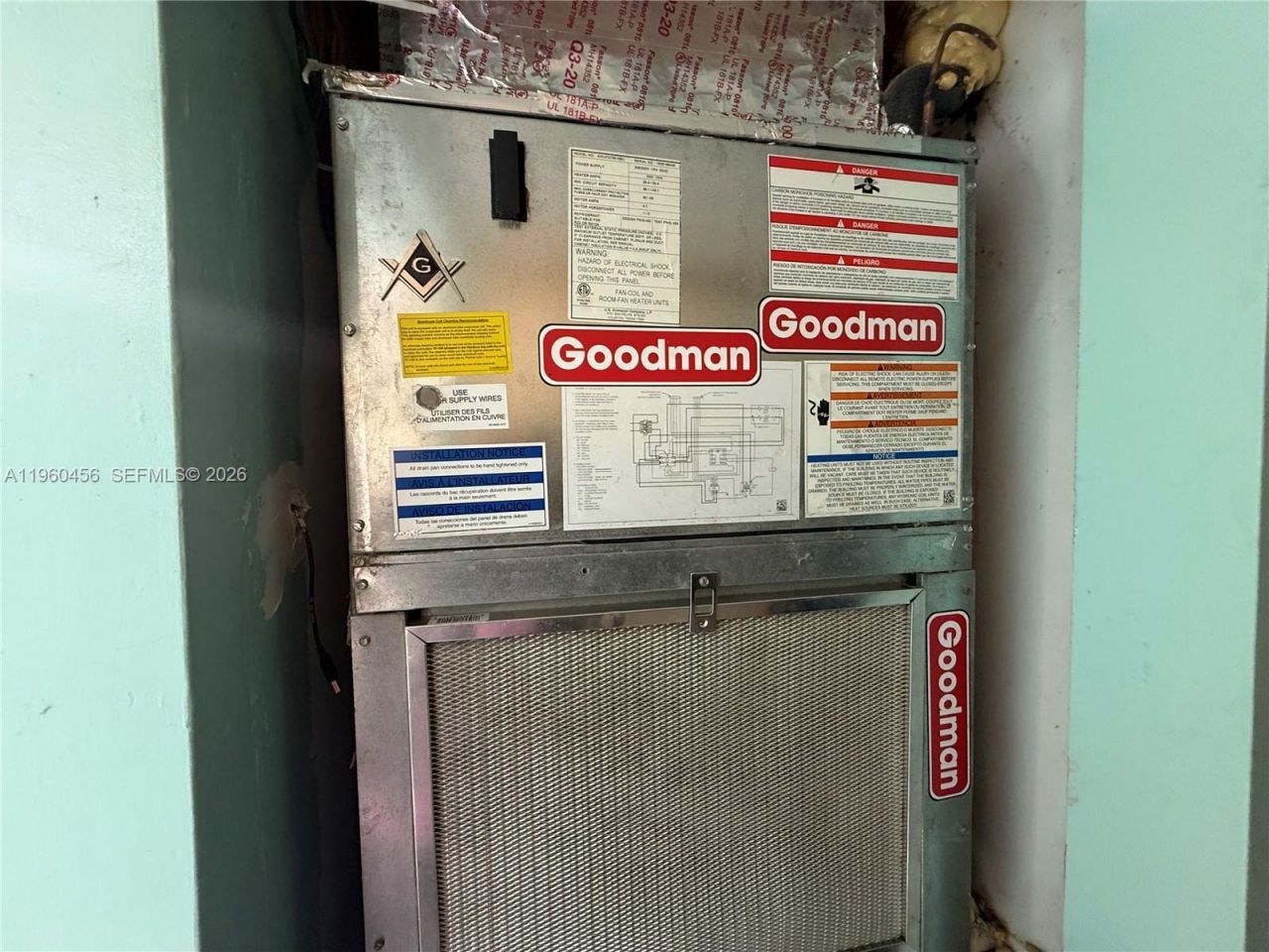 1555 W 44th Pl, Unit 305, Hialeah, FL 33012 Photo