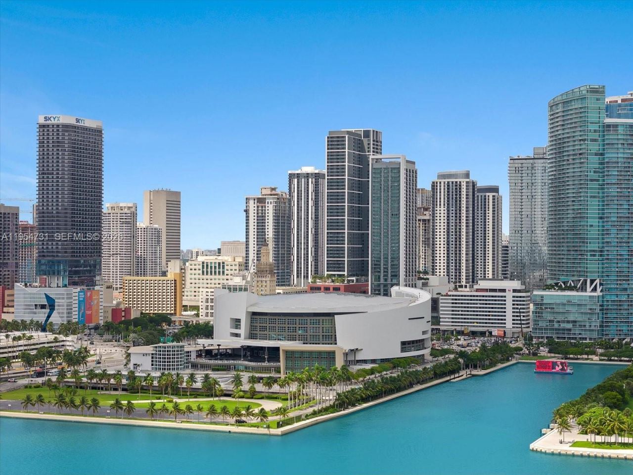 159 NE 6th St , Unit 4815, Miami, FL 33132 Photo