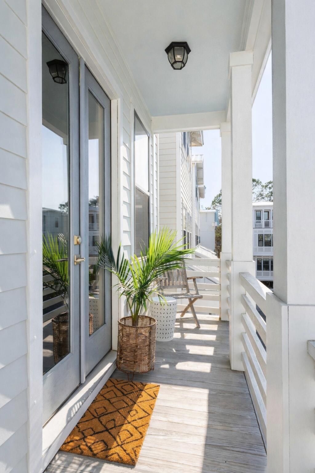 986 Key Colony Court Photo 10