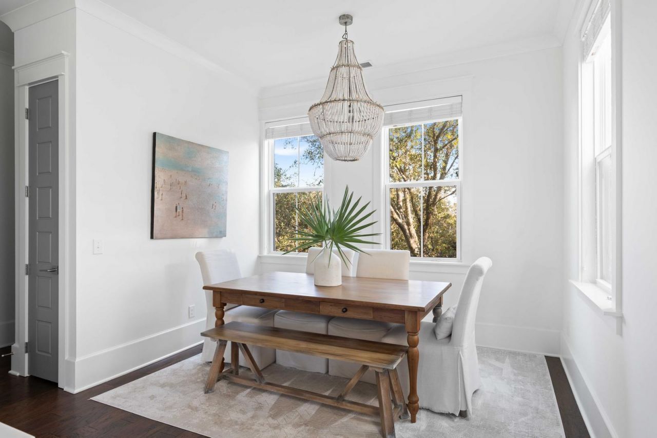 986 Key Colony Court Photo 16