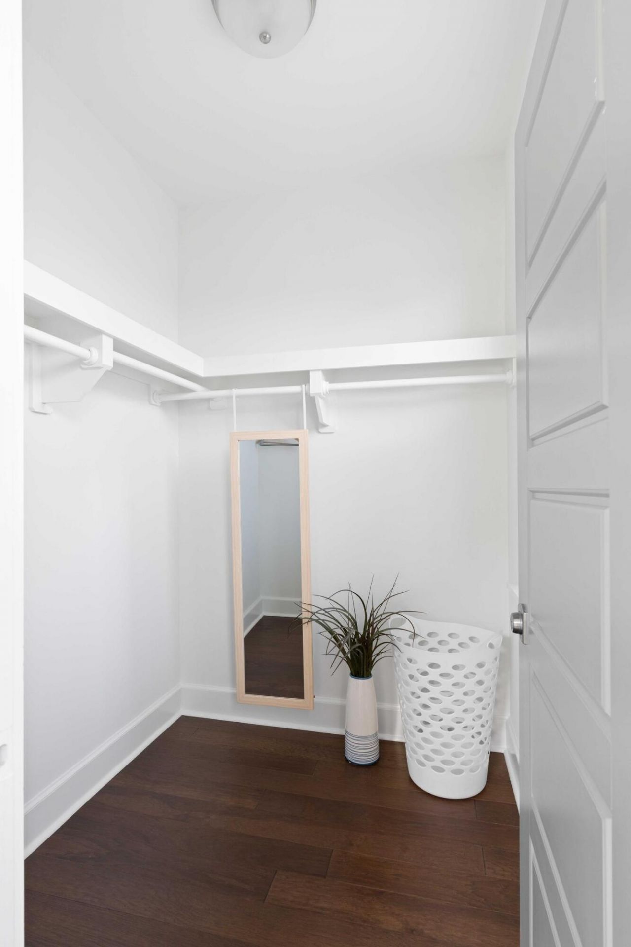 986 Key Colony Court Photo 20