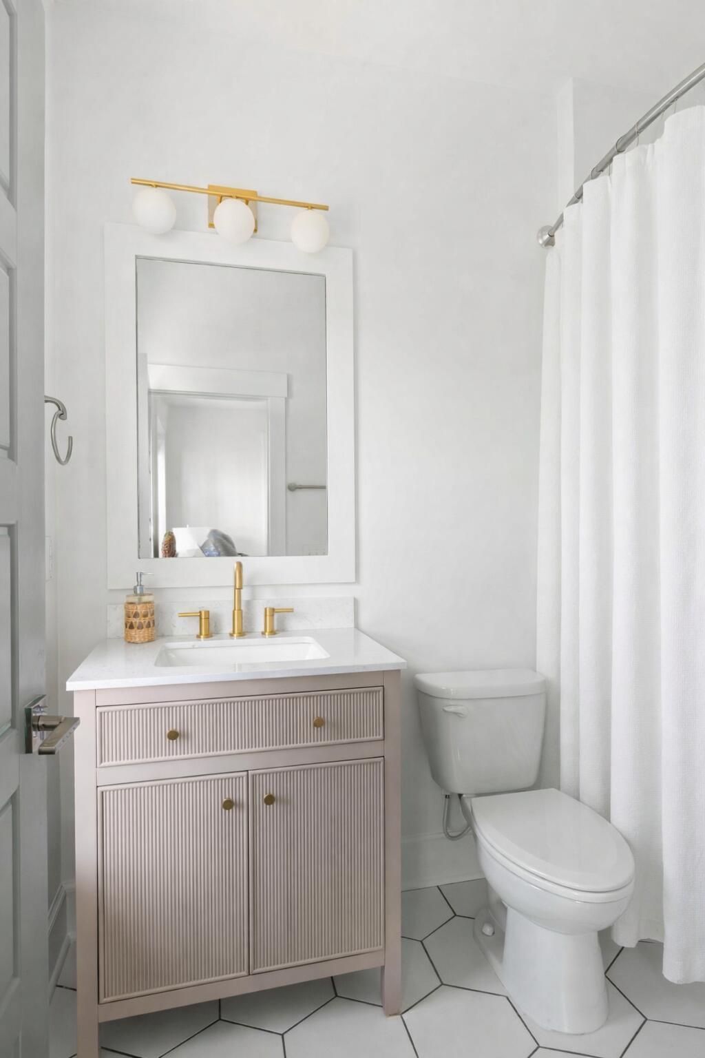 986 Key Colony Court Photo 25