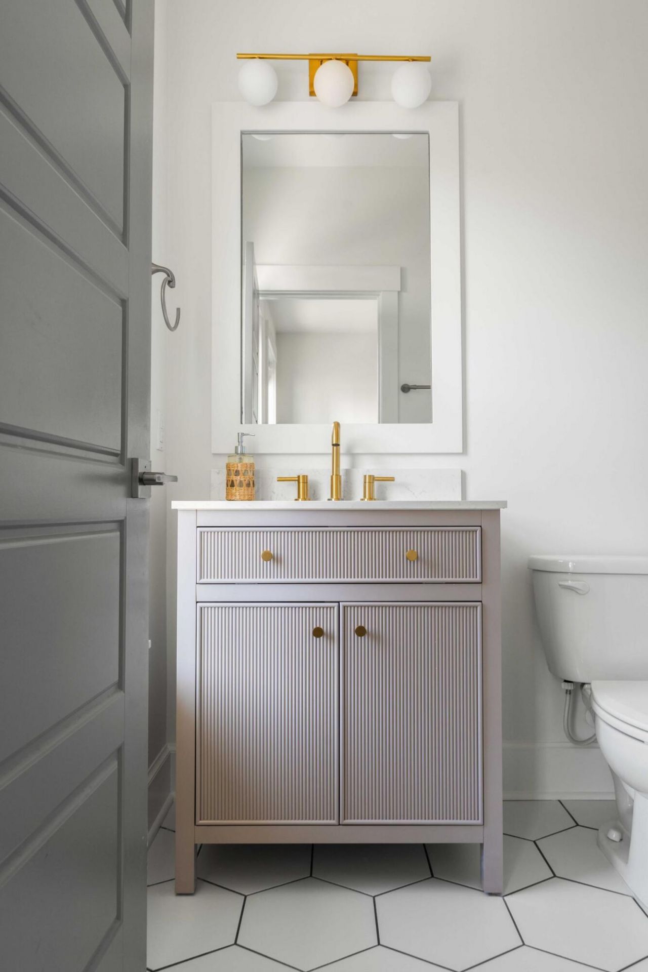 986 Key Colony Court Photo 26